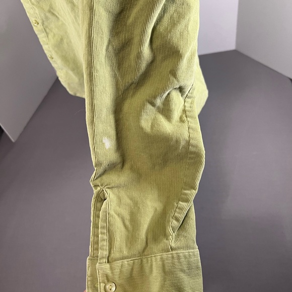 LL Bean Corduroy Soft Button Up Shirt Woman’s Size Large Olive Green White Spot - Picture 2 of 8